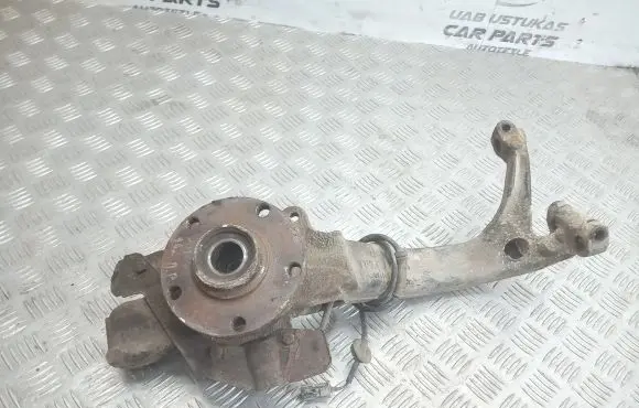 Audi A4 S4 B5 8D Front wheel hub spindle knuckle