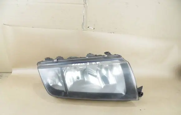 Skoda Fabia Mk1 (6Y) Headlight/headlamp 