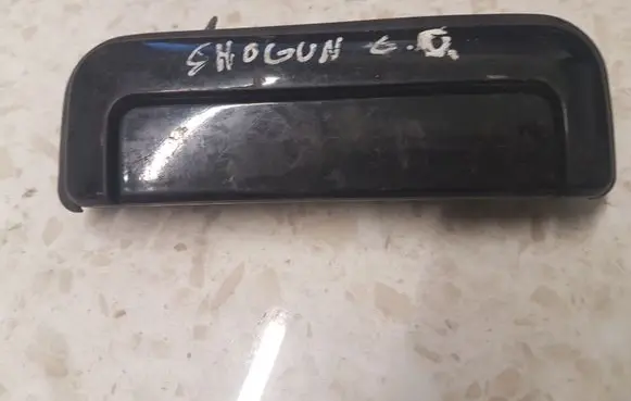 Mitsubishi Pajero Sport I Rear door exterior handle MR313807 MR313840