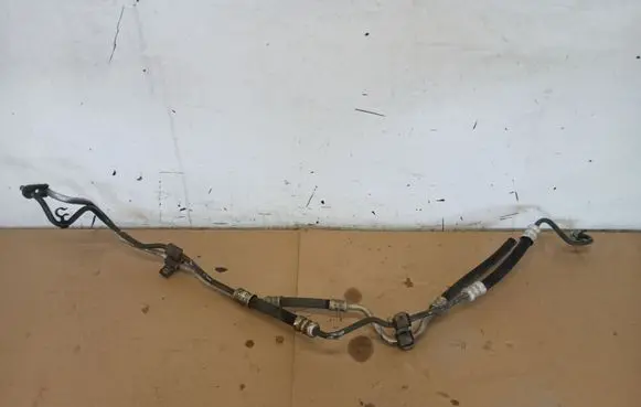 Peugeot 5008 Power steering hose/pipe/line 9675306580