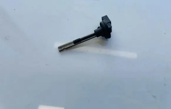 BMW 3 E90 E91 Interior temperature sensor 6915391