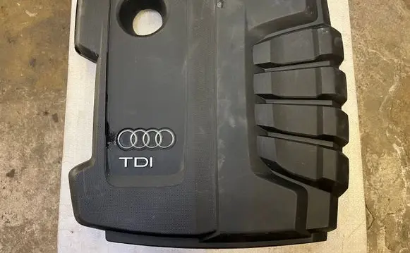 Audi Q5 SQ5 Engine cover (trim) 80A103925A