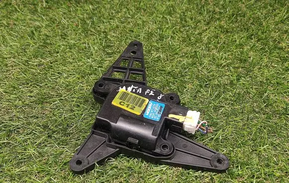 Hyundai Santa Fe Air flap motor/actuator D266DC4LA AB19620000