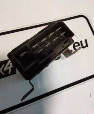 Audi 100 S4 C4 Ignition relay 5DA00399100 811907451