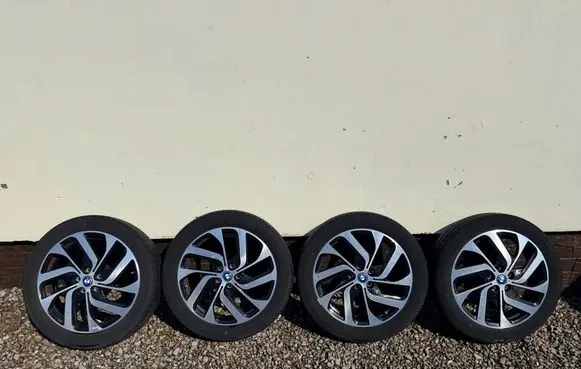 BMW i3 R19 alloy rim 6856894