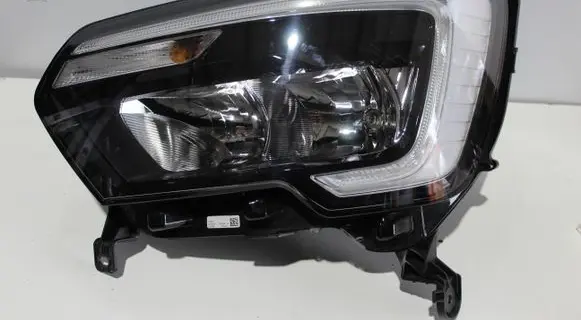 Renault Master III Headlight/headlamp 260607867R