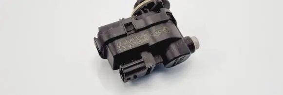 Renault Clio III Headlight level adjustment motor 8200402521 8200402521E