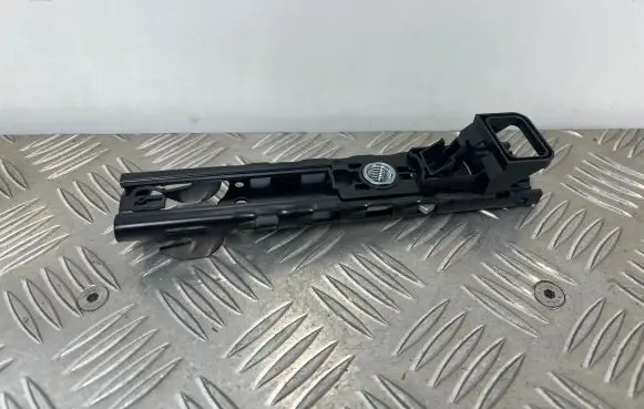 Audi A6 S6 C8 4K Seat belt adjustment motor 4M0857819A