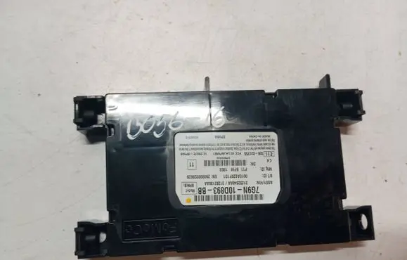 Volvo XC60 Bluetooth control unit module 31282648