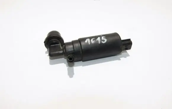 Mitsubishi Carisma Windscreen/windshield washer pump