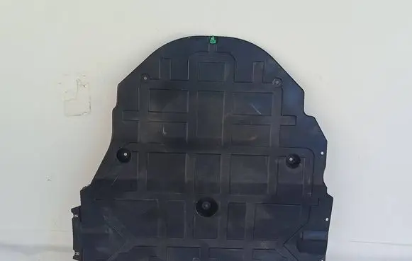 MG ZS Engine splash shield/under tray 11083318