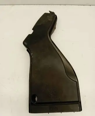 Audi A4 S4 B6 8E 8H Air intake duct part 8E0129618D