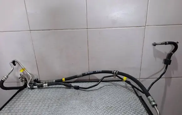 Ford S-MAX Power steering hose/pipe/line