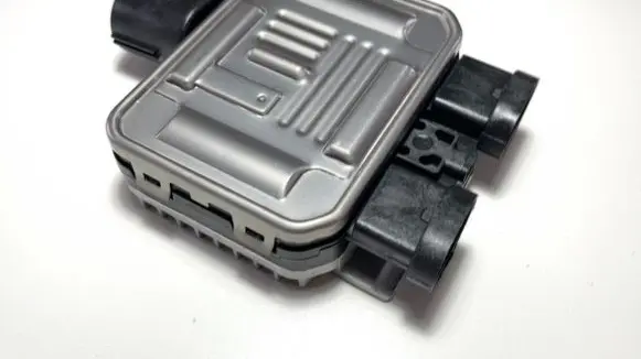 Volvo XC70 Coolant fan relay 940009402 9400094