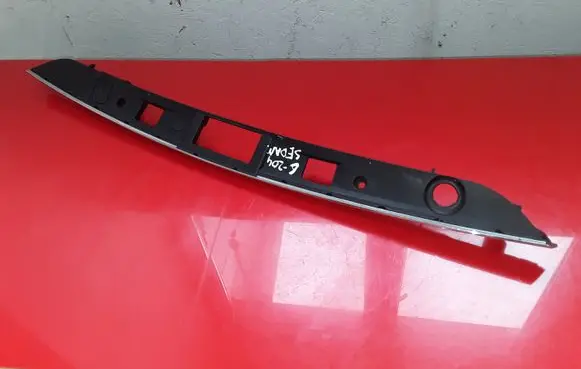 Mercedes-Benz C W204 Trunk door license plate light bar A2047400993 A2047400793