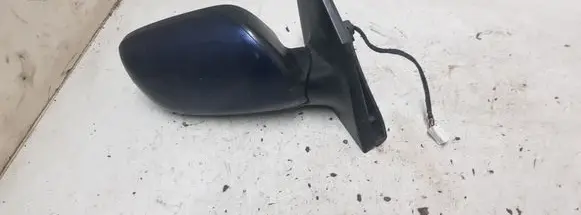 Toyota Corolla E120 E130 Front door electric wing mirror 