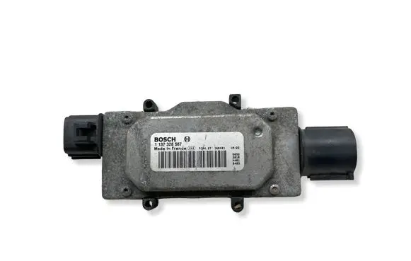 Ford Focus Coolant fan relay 1137328567