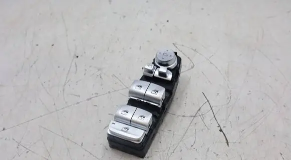 BMW X4 G02 Electric window control switch 6847099MWK160626 6847099