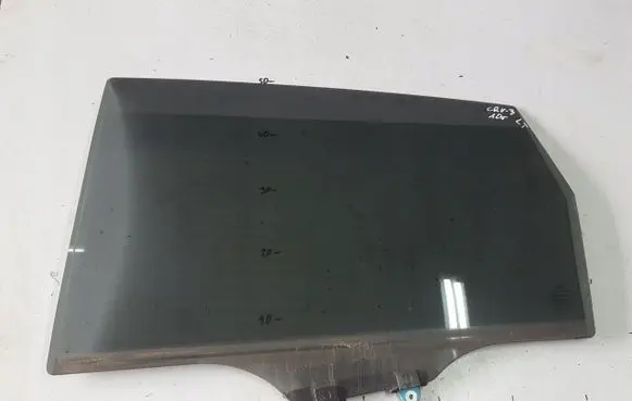 Honda CR-V Rear door window glass