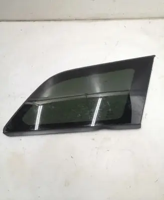 Dodge Journey Rear side window 43R004589P