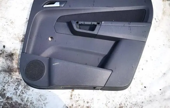 Opel Zafira B Rear door card panel trim 13223179