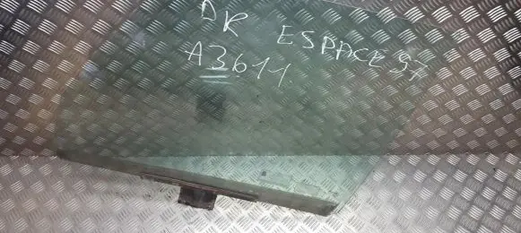 Renault Espace III Front door window glass four-door