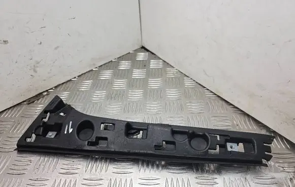 Opel Mokka B Rear glass trim 9834116780