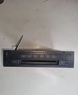 Audi Q7 4L CD/DVD changer 4L0035111