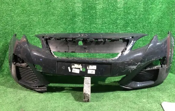Peugeot 3008 II Front bumper 9815499077