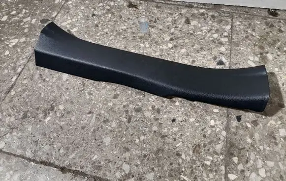 Rear sill trim cover