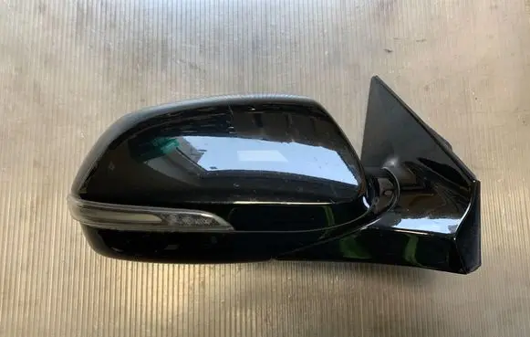 Hyundai Santa Fe Front door electric wing mirror A045611 E4024075 E024074