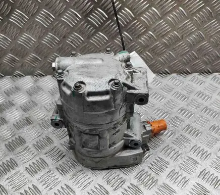 Opel Vivaro Air conditioning (A/C) compressor (pump) 9847929780 9847929580