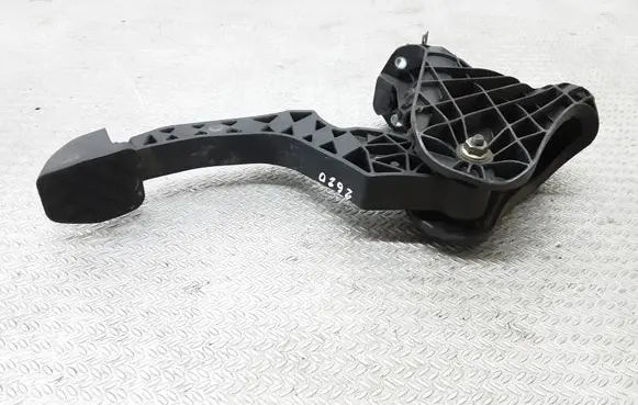 Clutch pedal