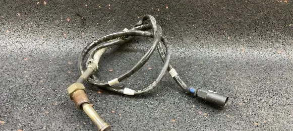 Audi A4 S4 B9 Exhaust gas temperature sensor 04L906088EQ