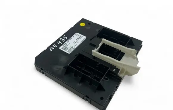 Volkswagen Golf VIII Central body control module 5WA937086H