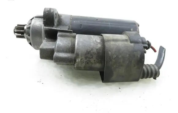 Volkswagen PASSAT B6 Starter motor 0001123014