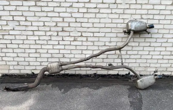 BMW 6 F12 F13 Muffler/silencer 18307807125 18308579124 18308510372
