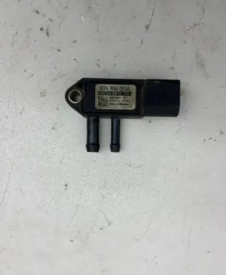 Volkswagen Caddy Exhaust gas pressure sensor 076906051A