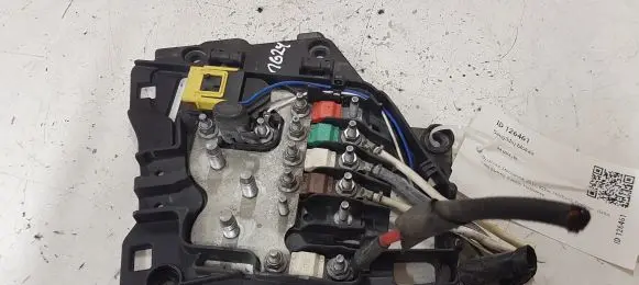 Citroen DS3 Fuse module 9801147680