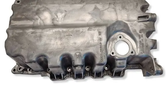Volkswagen Golf VII Oil sump 04L103603C AC43400