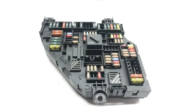 BMW 5 F10 F11 Fuse box set 9234423