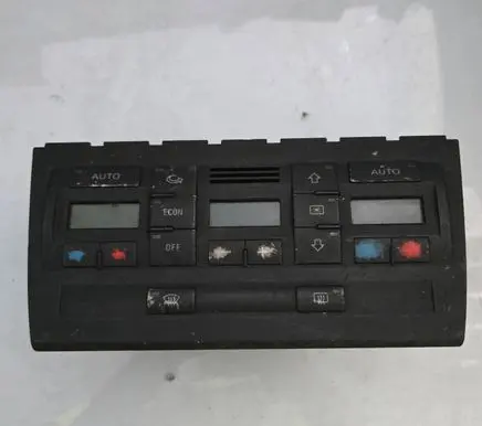 Audi A4 S4 B6 8E 8H Climate control unit 8E0820043AC 1266338