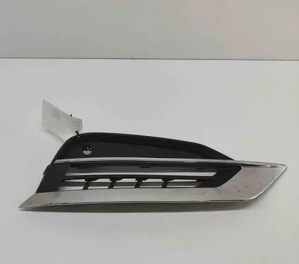 Volvo S90, V90 Front fog light trim/grill 31425455