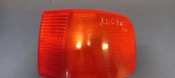 Audi A6 S6 C4 4A Rear/tail lights 138008