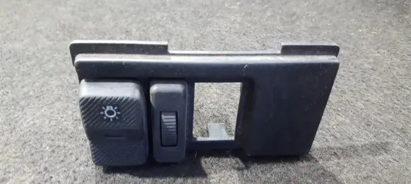 Volkswagen PASSAT B3 Light switch 701858099