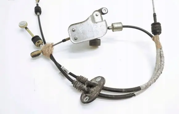 Ford Focus Gear shift cable linkage BV6R7474GC