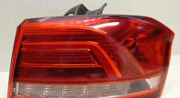 Volkswagen PASSAT B8 Rear/tail lights 3G9945096D