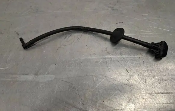 Toyota Yaris Rear window washer spray nozzle 