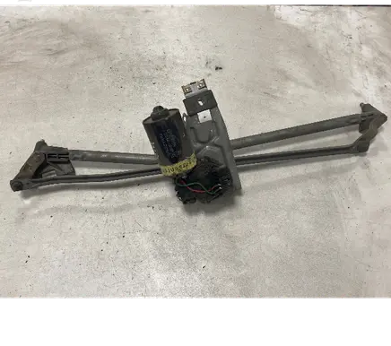 Audi A6 S6 C4 4A Front wiper linkage and motor 0390241330