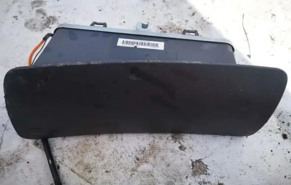 Citroen C3 Passenger airbag